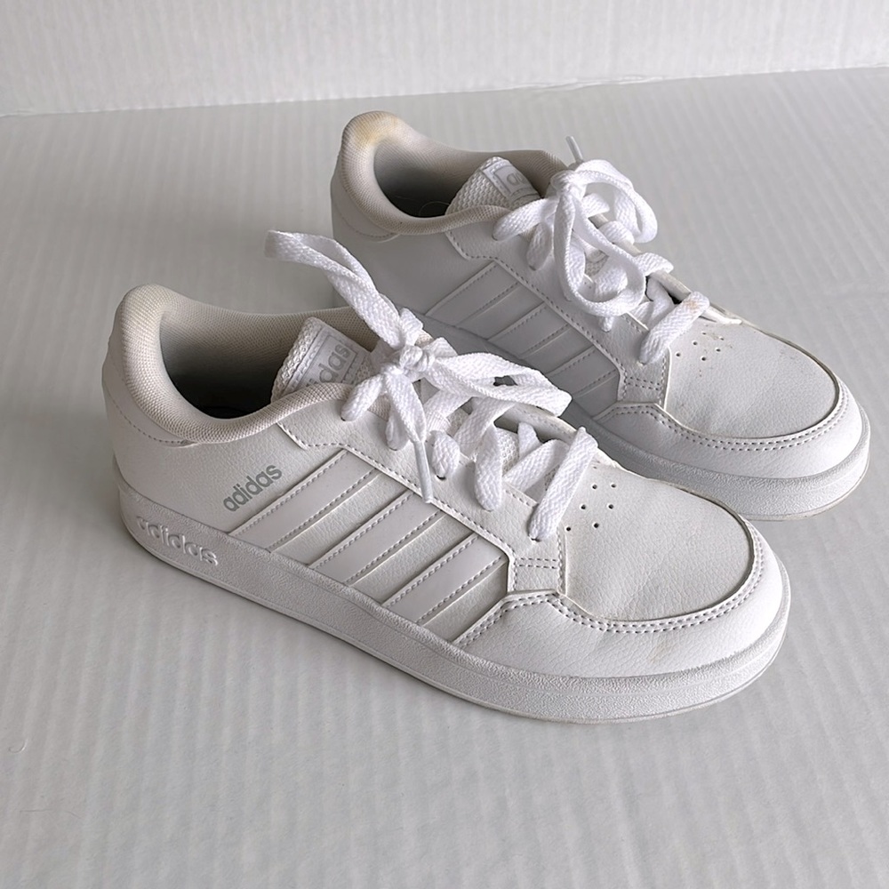 adidas FY9504 Sneakers Casual Sports Tennis Gym White Womens 6 Youth 4